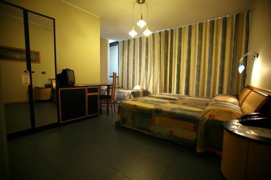 Sotel Nomentana Roma Luaran gambar